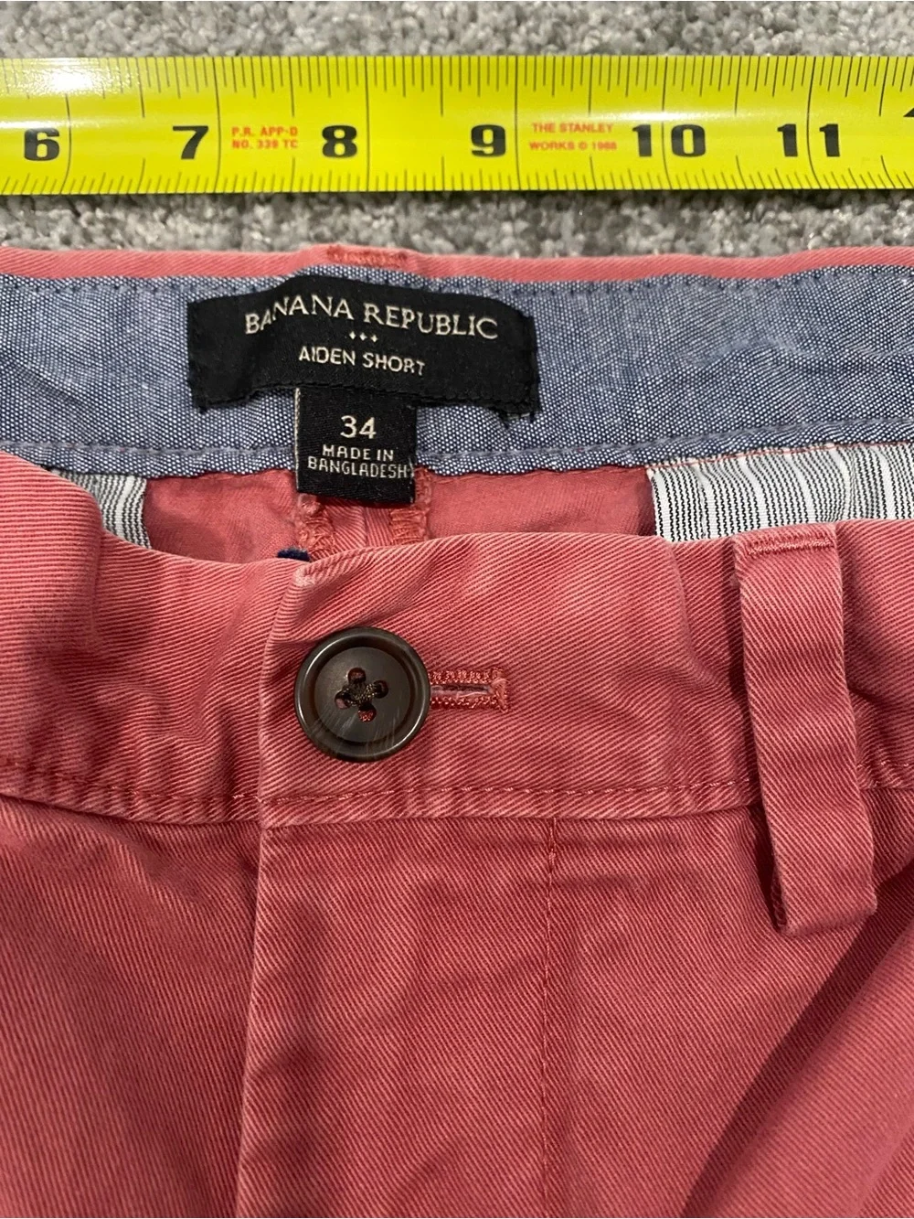Banana Republic classic flat
